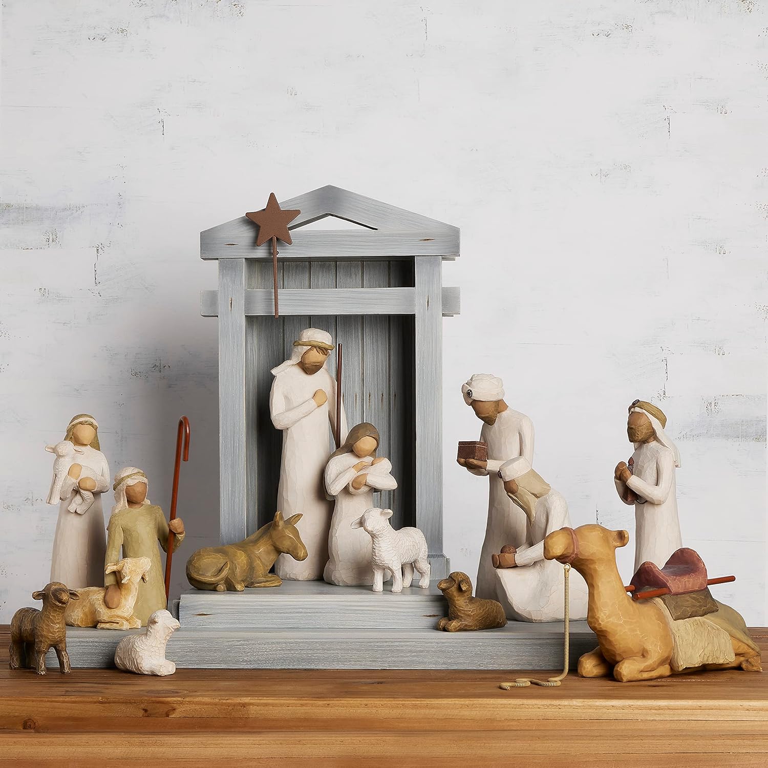 Willow Tree Nativity Deluxe Plus The Three Wise Men and Camel 14-Piece Set