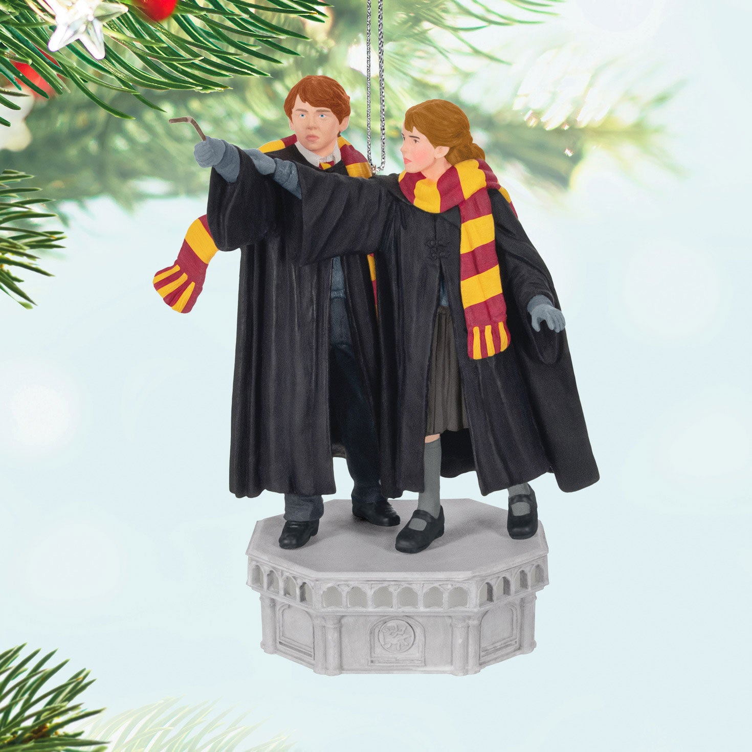 Harry Potter and the Chamber of Secrets Collection Ron Weasley and Hermione Granger Ornament With Light and Sound