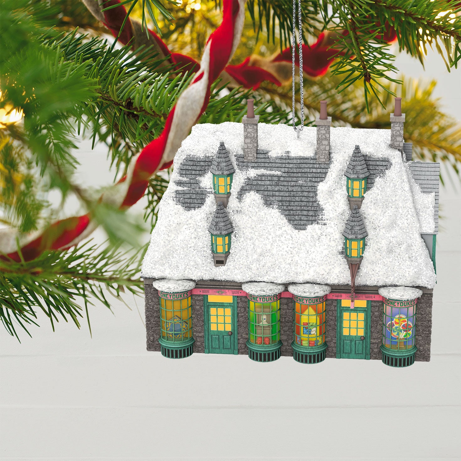 Harry Potter Honeydukes Sweet Shop Ornament